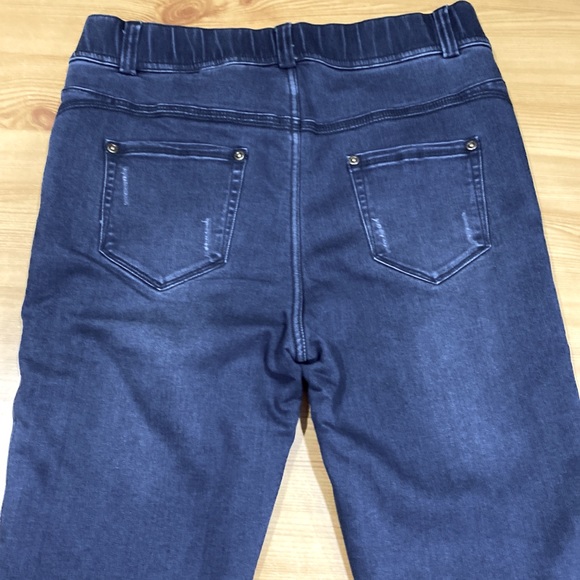 Jeans For Winter, Velvet Lined - Picture 4 of 11